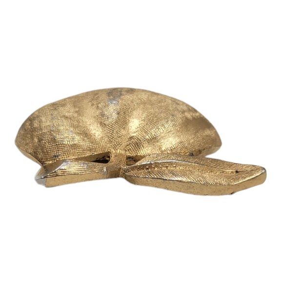 Vintage Coro Gold-Tone Apple Brooch Brushed Texture Autumn Teacher Gift - Picture 7 of 15